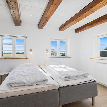 Feriehus 2037